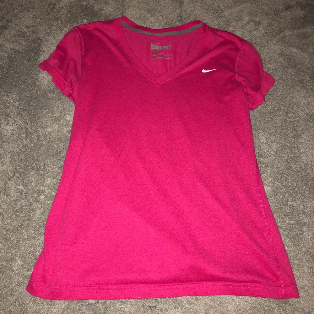 pink nike shirt